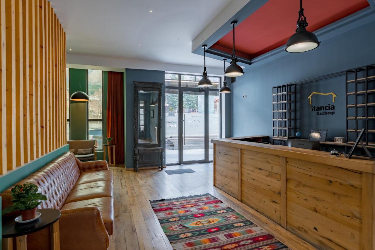 Hotel Stancia Kazbegi - City Center エクステリア 写真