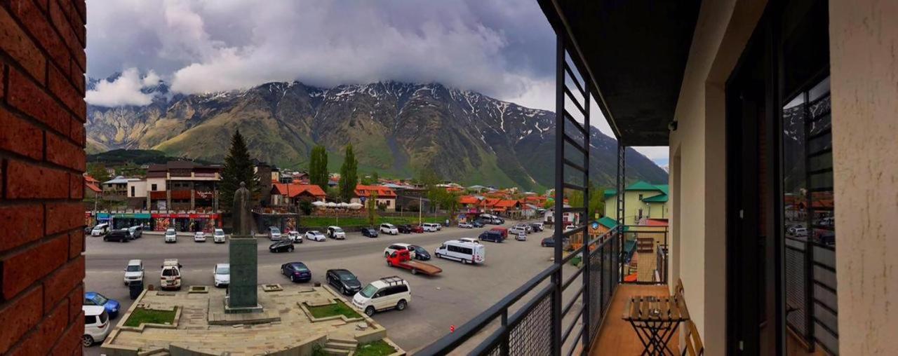 Hotel Stancia Kazbegi - City Center エクステリア 写真
